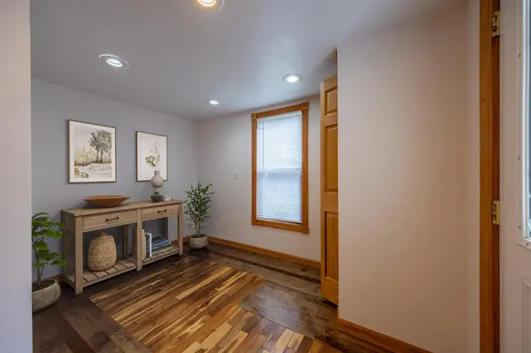 611 W Dwelle ST, Lake City, MN 55041