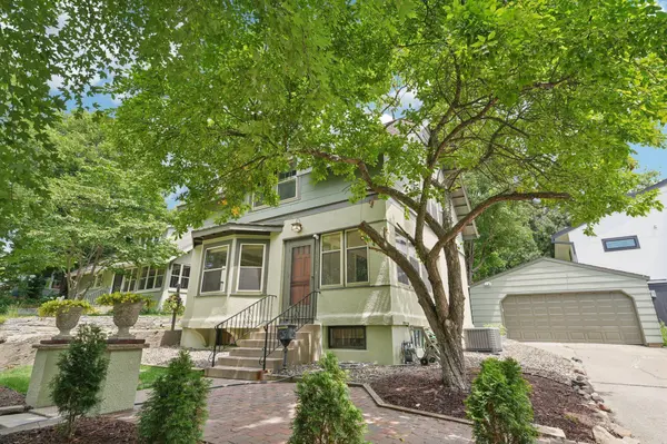 4147 Vincent AVE S, Minneapolis, MN 55410