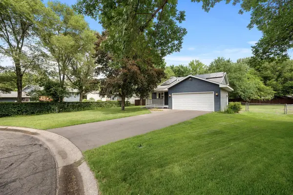 6722 116th CIR, Champlin, MN 55316