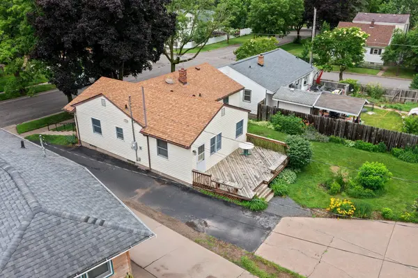 1725 Orange AVE E, Saint Paul, MN 55106