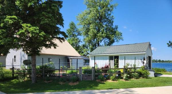 1456 Carlson Beach RD NW, Alexandria, MN 56308