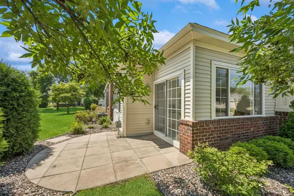 13936 54th AVE N #2, Plymouth, MN 55446