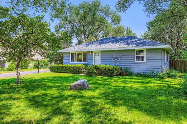 2712 9th AVE, Anoka, MN 55303