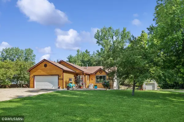 6537 Spruce DR, Cannon Falls, MN 55009