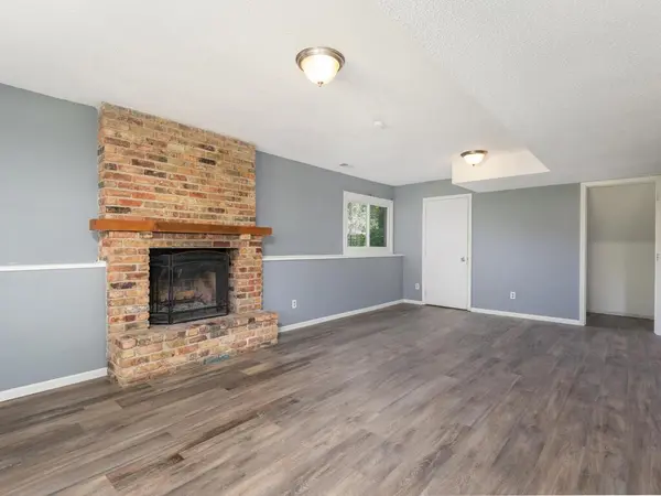 2905 Flag AVE N, New Hope, MN 55427