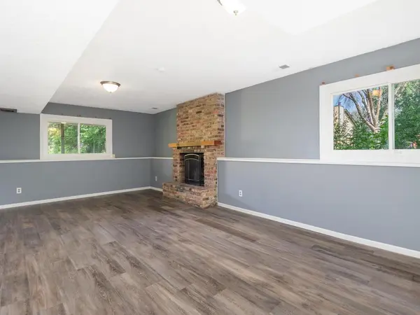 2905 Flag AVE N, New Hope, MN 55427