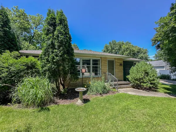 540 S 8th ST, Bird Island, MN 55310