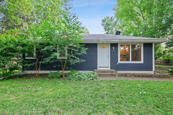 670 Glencoe ST NE, Fridley, MN 55432