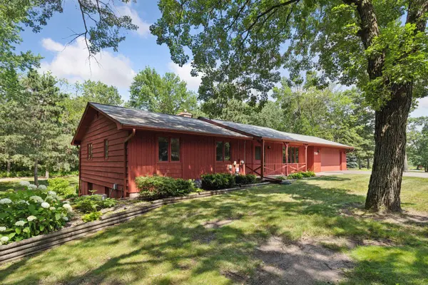 7518 397th ST, North Branch, MN 55056