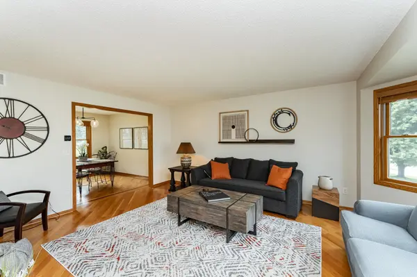 414 9th ST NW, Byron, MN 55920