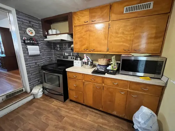 102 4th ST S, Grove City, MN 56243