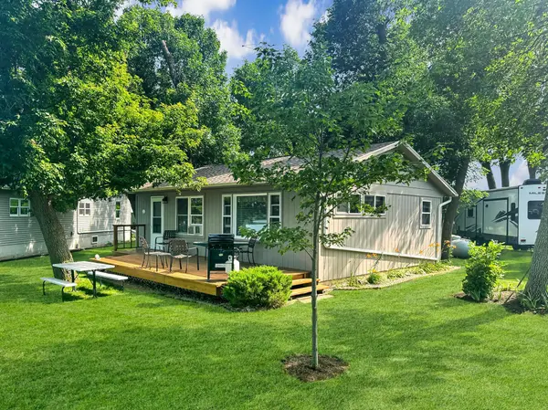 50 Shady Rest RD, Garvin, MN 56132