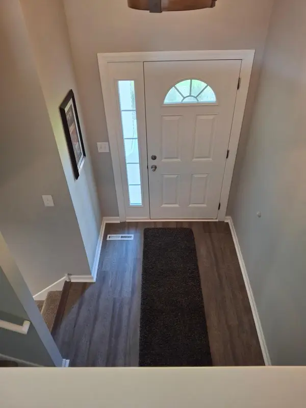 4112 S Meadowlark RD, Eagan, MN 55122