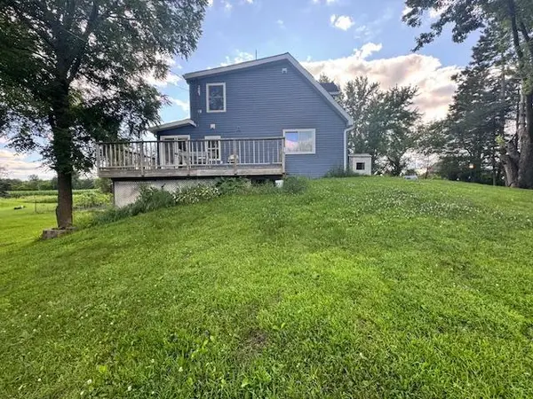 9261 90th ST, Princeton, MN 55371