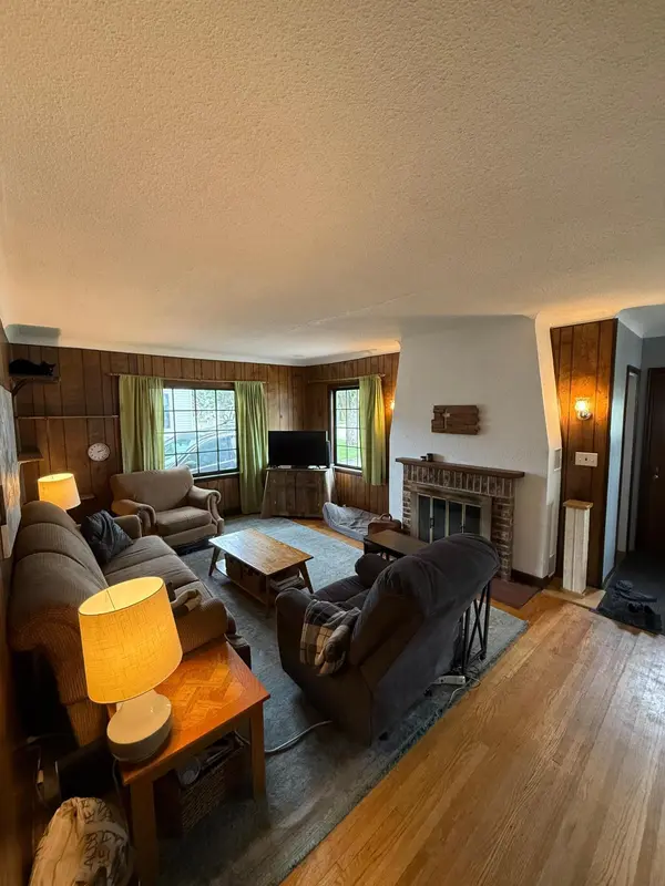 33 Sand Lake AVE NW, Bagley, MN 56621