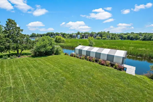 4637 Carlow RD, Mound, MN 55364