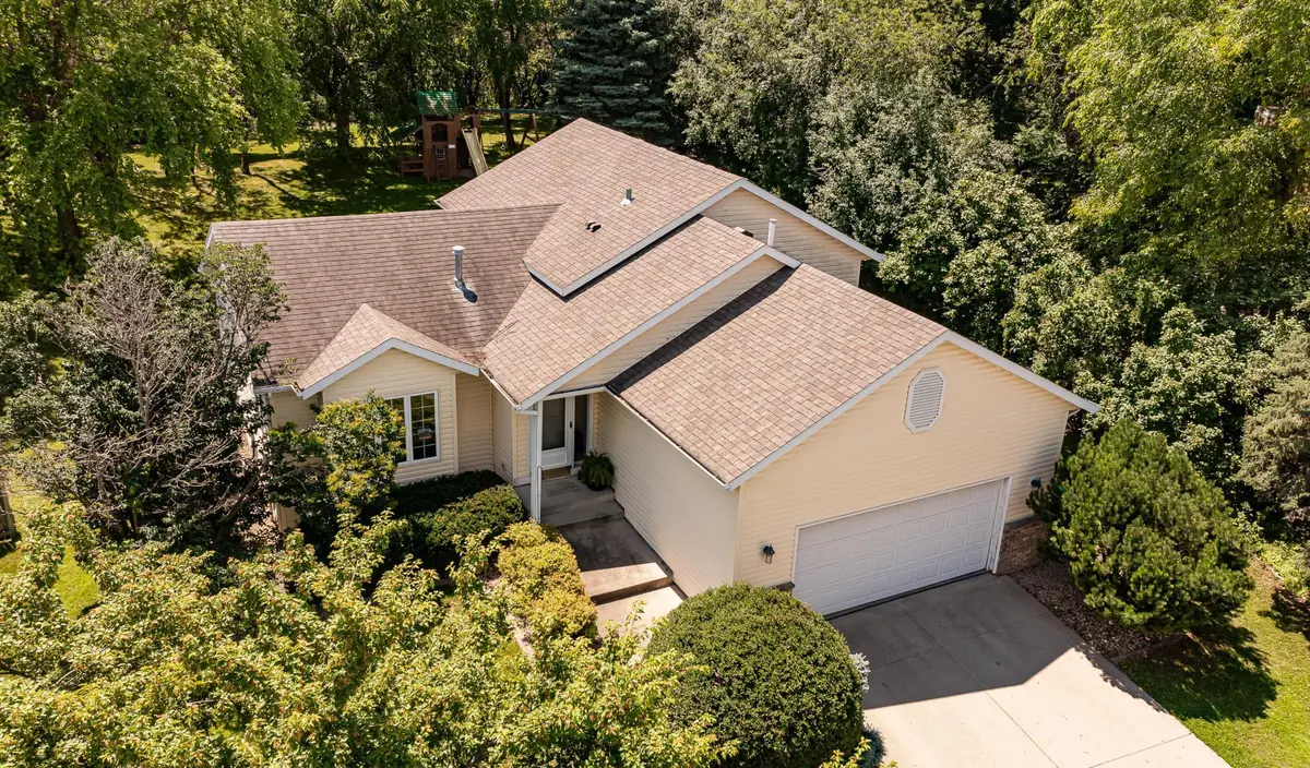 816 Bristol LN NE, Rochester, MN 55906