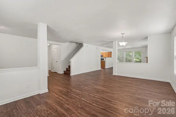 8401 Rockmoor Ridge RD, Charlotte, NC 28215