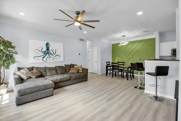 4802 51ST ST W #1103, Bradenton, FL 34210