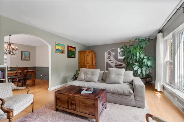 2024 Ewing AVE, Evanston, IL 60201
