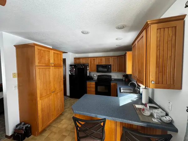 8673 Decathelon DR, Spicer, MN 56288