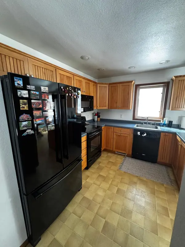 8673 Decathelon DR, Spicer, MN 56288
