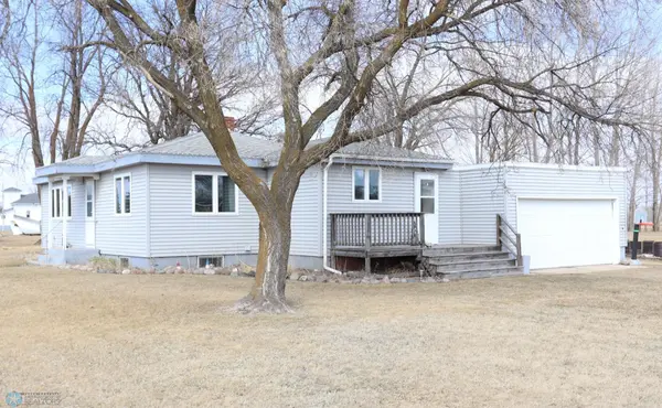 101 E Mckenzie AVE, Strathcona, MN 56759
