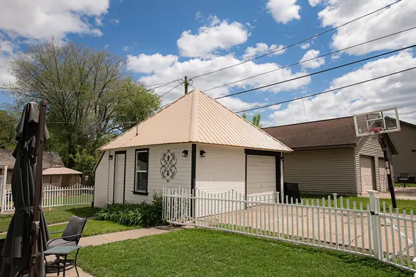 789 W 5th ST, Winona, MN 55987