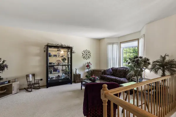 15716 Fox CIR, Apple Valley, MN 55124