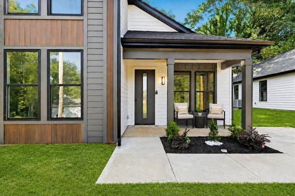 583 Bee ST, Spartanburg, SC 29301