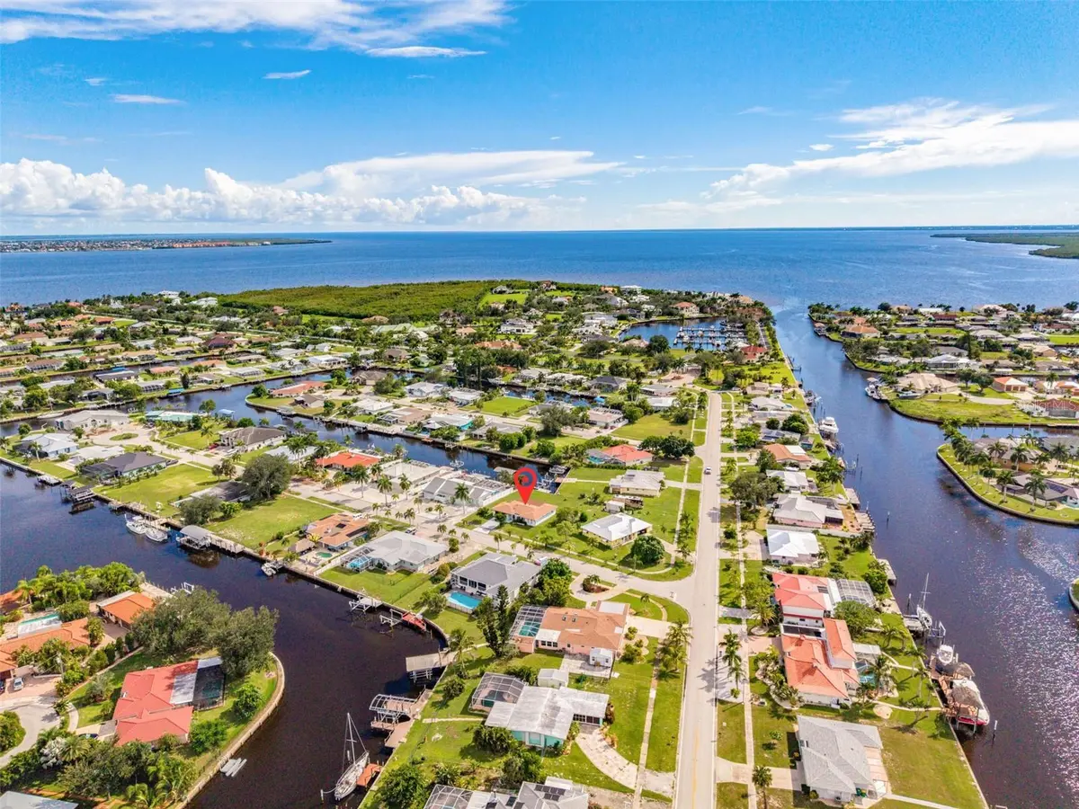 155 MORGAN LN SE, Port Charlotte, FL 33952
