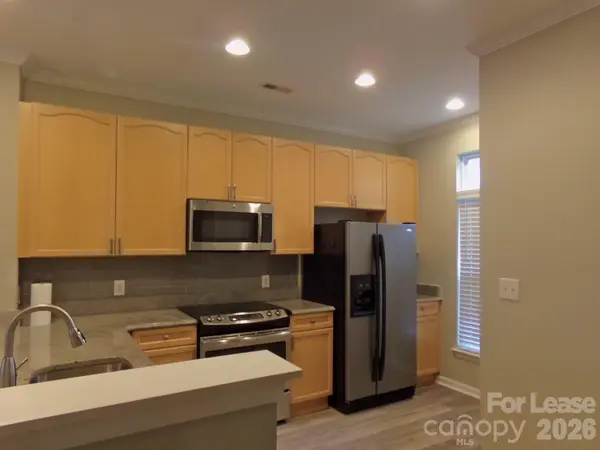 274 Davidson Gateway DR, Davidson, NC 28036