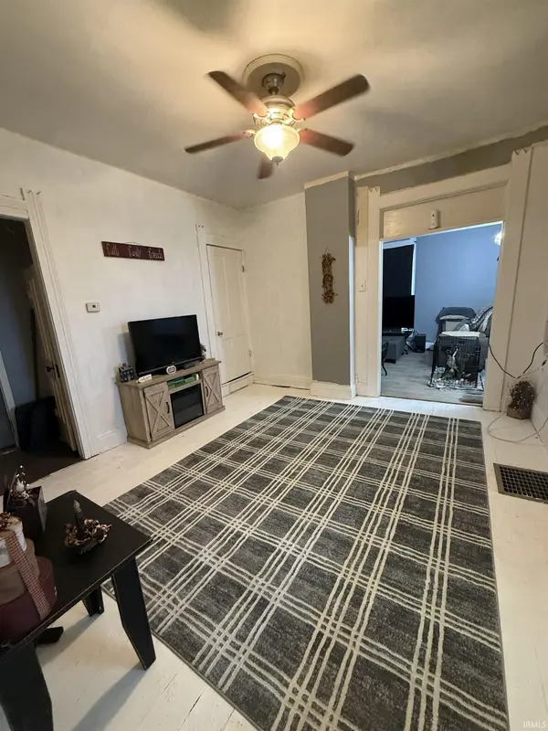 202 S Main ST, Jonesboro, IN 46938
