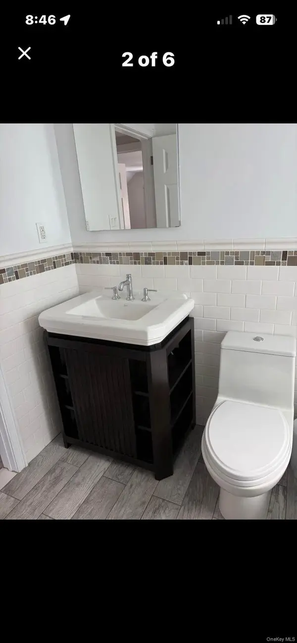 Address not disclosed, Seaford, NY 11783