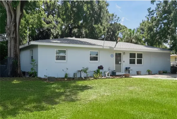 2143 AMANDA DR, Sarasota, FL 34232