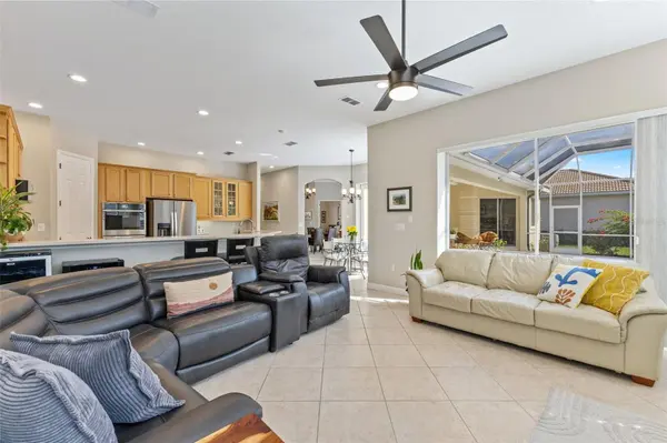6840 COYOTE RIDGE CT, Bradenton, FL 34201