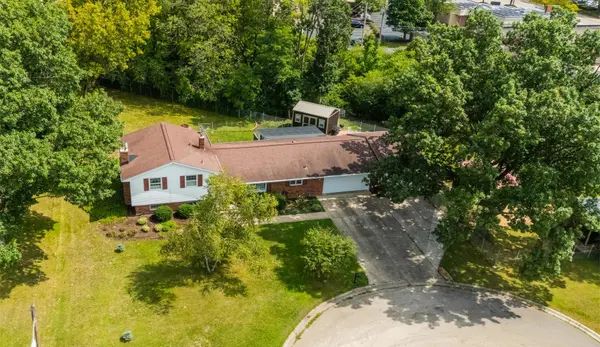 203 Wood RD, Rockford, IL 61107