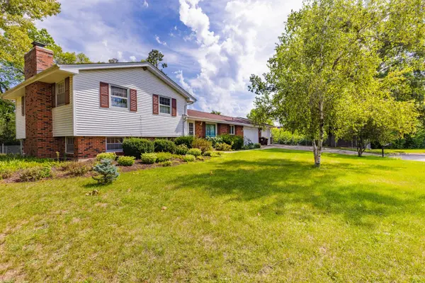 203 Wood RD, Rockford, IL 61107