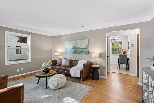 3827 Welcome AVE N, Crystal, MN 55422