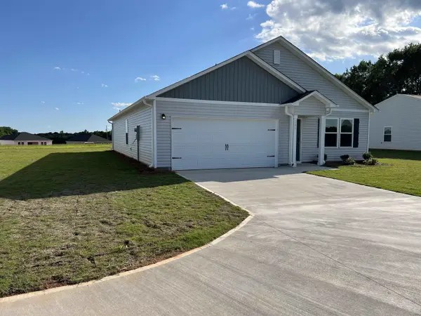 161 Dillon ST, Chesnee, SC 29323
