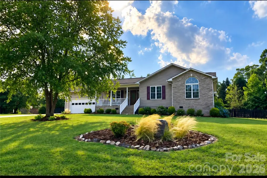 267 Carrington LN, Salisbury, NC 28146