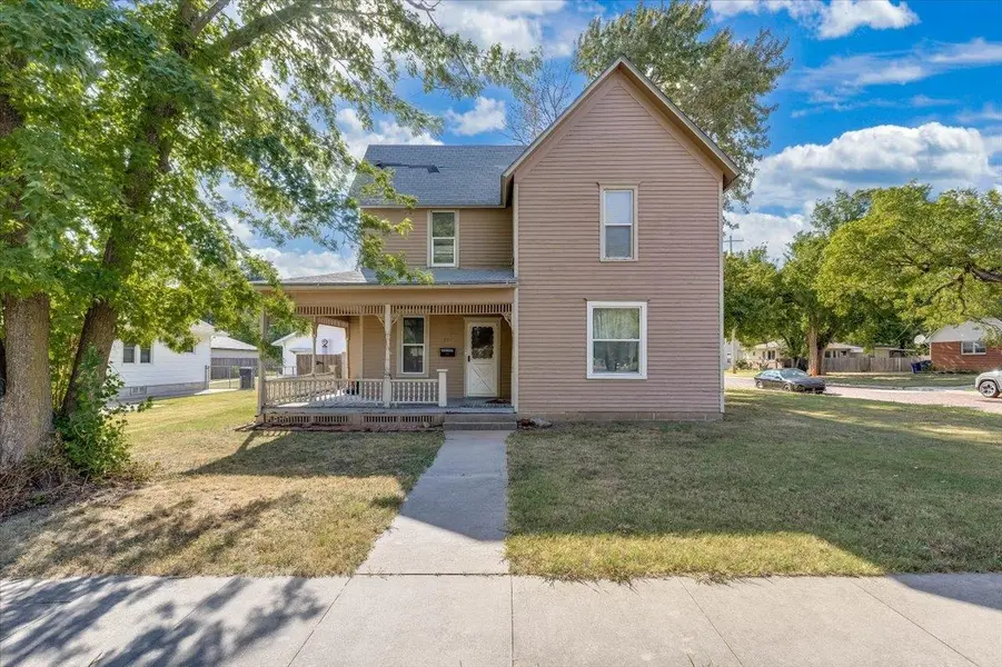 501 Old Main Street, Newton, KS 67114