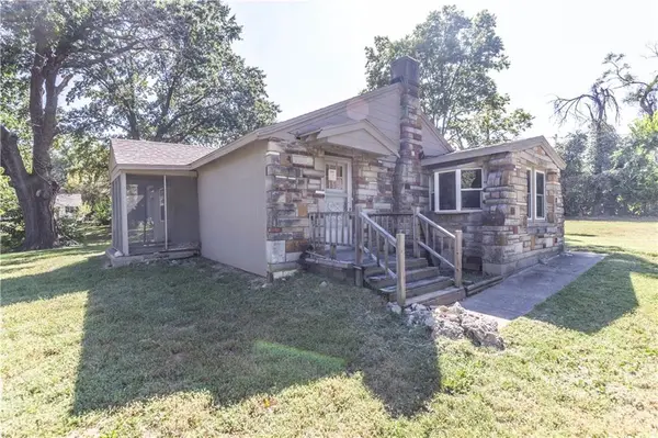 4415 August LN, Kansas City, KS 66106