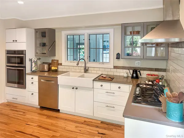 75 Valentine AVE, Kingston, NY 12401