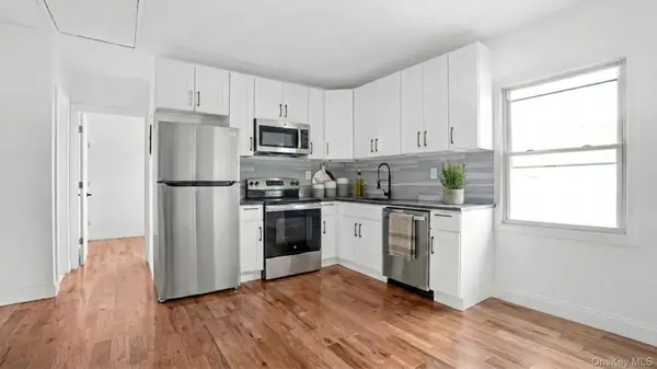 1148 E 211th ST, Bronx, NY 10469