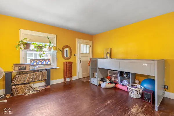989 E Morgan ST, Martinsville, IN 46151