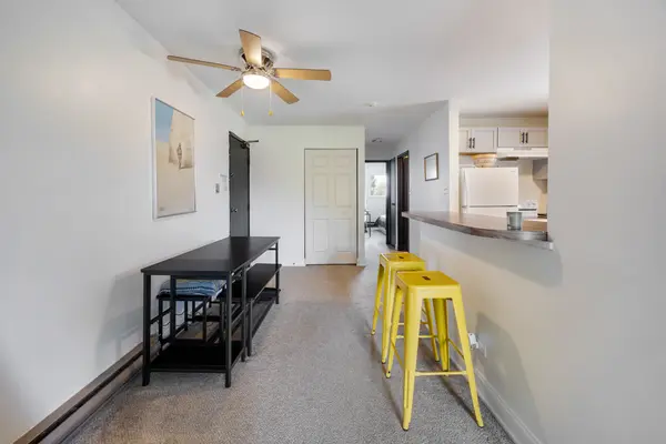 1110 Cedar ST #3B, Glendale Heights, IL 60139