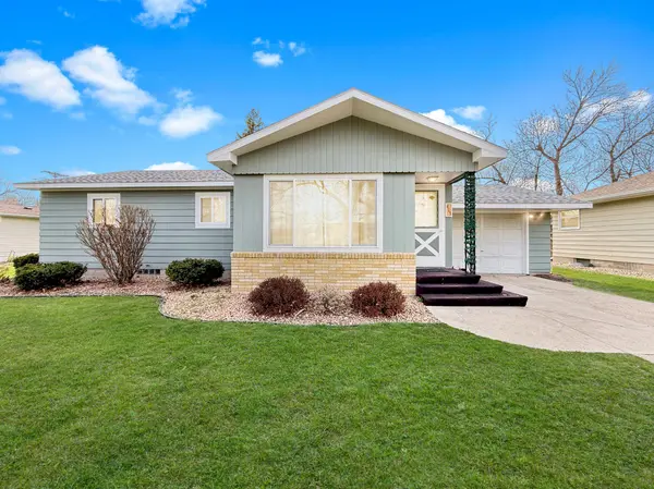 413 S 13th ST, Montevideo, MN 56265