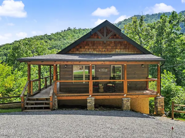 2724 Pine Crest Lane, Sevierville, TN 37862