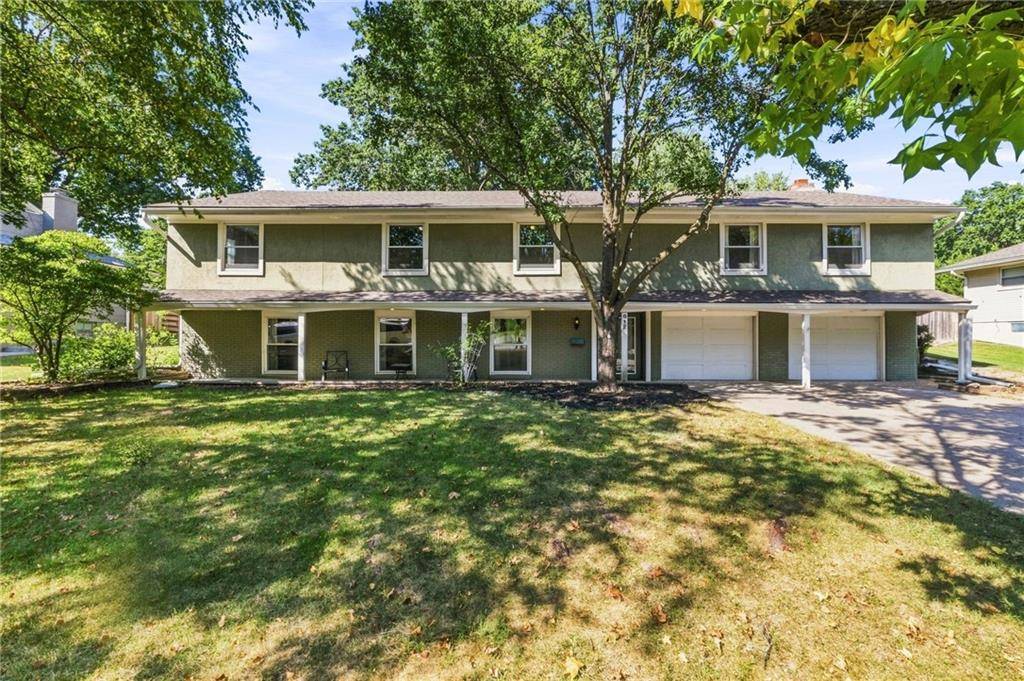912 W 98th ST, Kansas City, MO 64114